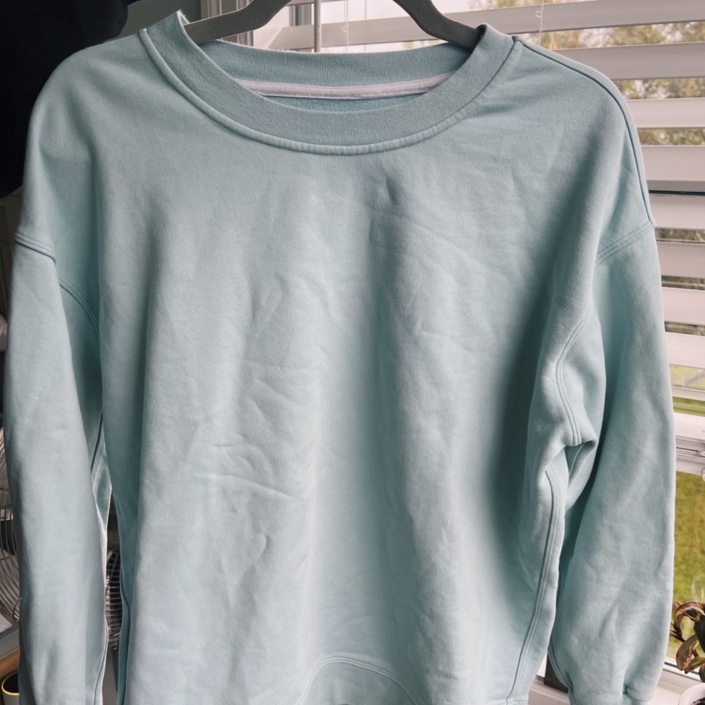 LULULEMON | perfectly oversized crew, ocean blue